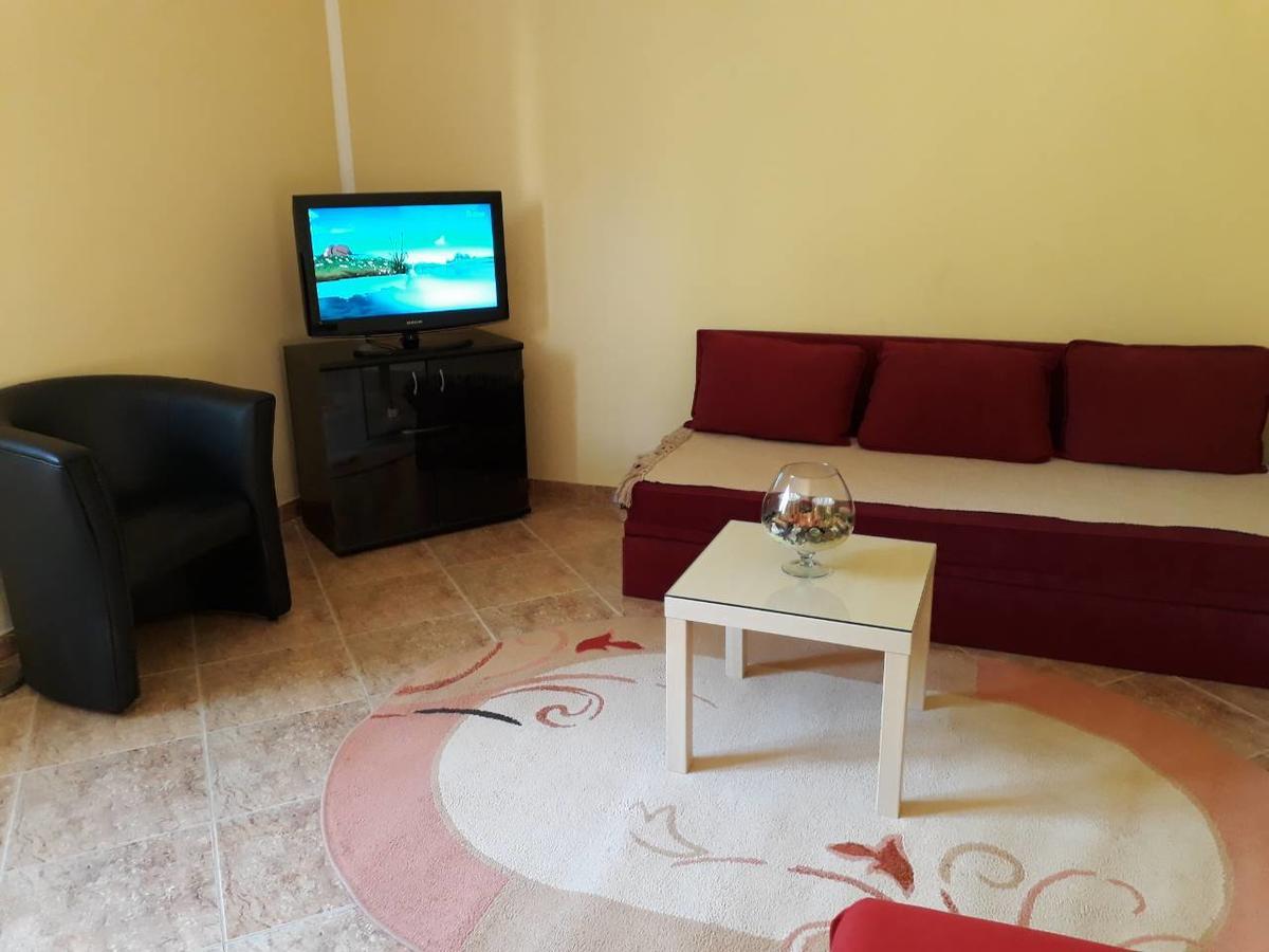 Apartment Dubrava Tivat Luaran gambar