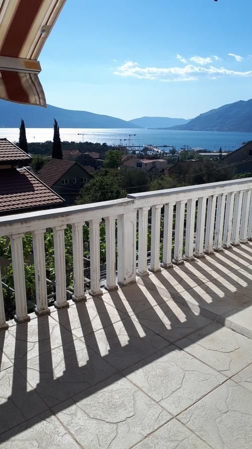 Apartment Dubrava Tivat Luaran gambar