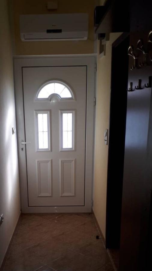 Apartment Dubrava Tivat Luaran gambar
