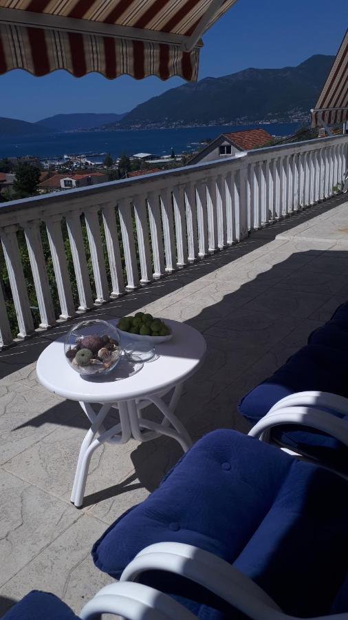 Apartment Dubrava Tivat Luaran gambar