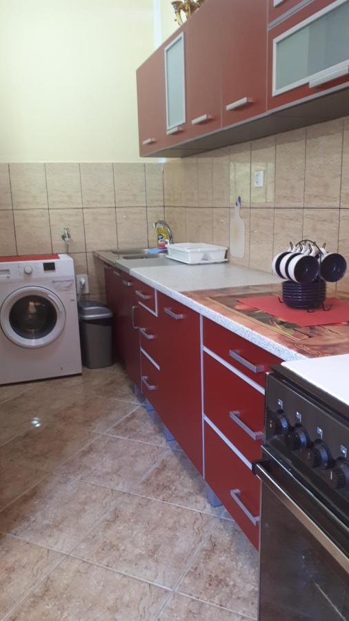 Apartment Dubrava Tivat Luaran gambar